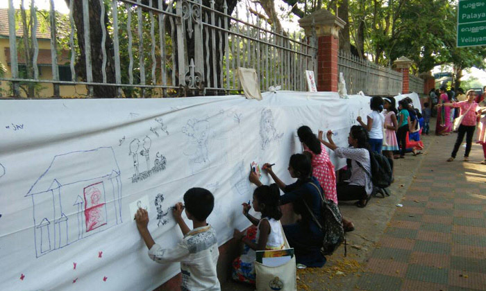 Fiep Festival concludes in Kerala with a banner painting on the street!!